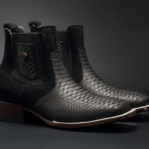 Men's Rodeo Cartie MAMBA Strike Python Tribute Ankle Square Toe Boot. Size: 12